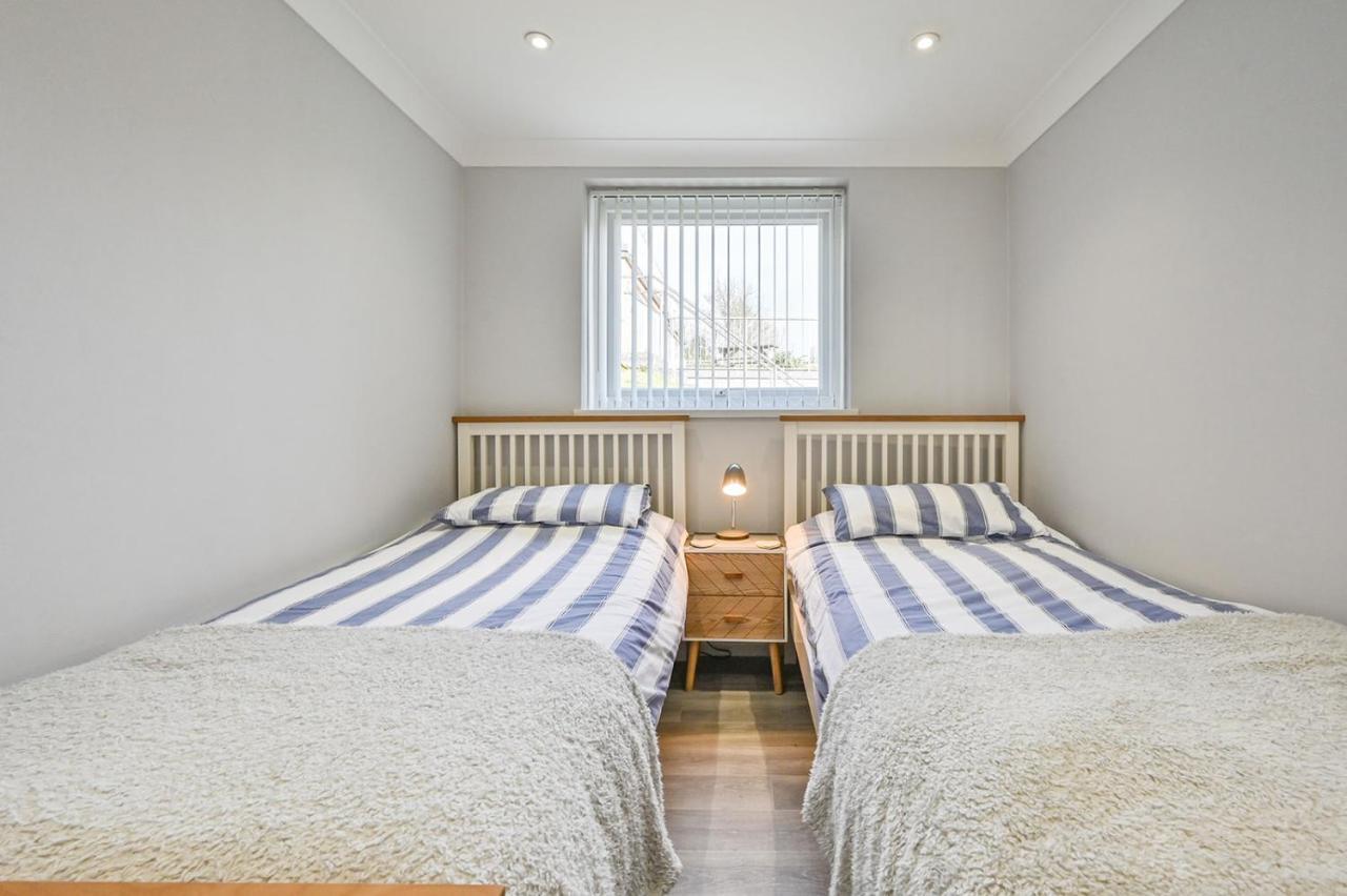 Captivating 2-Bed Villa In Millendreath Near Looe Exteriér fotografie